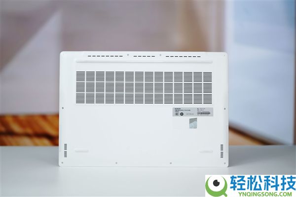 续航轻松超苹果MacBook,光荣MagicBook Pro 16 2026图赏