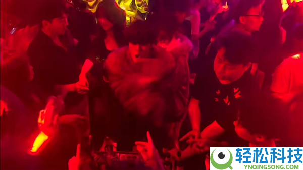 目前的05后去夜店 为什么只玩抓手指啊