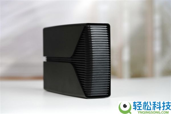 靠谱海量游戏库,希捷FireCuda X Vault 20TB外置硬盘图赏