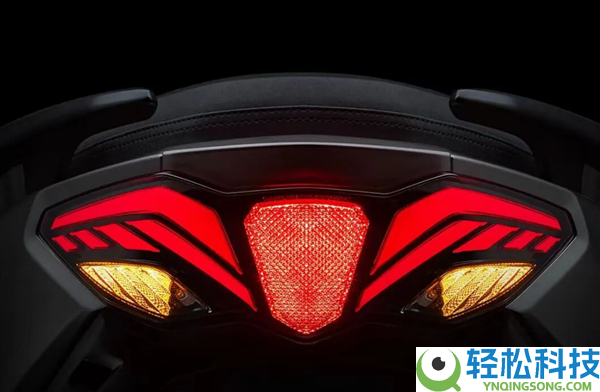 极速138km/h 豪爵龙骨踏板摩托车观光者TVL350发布