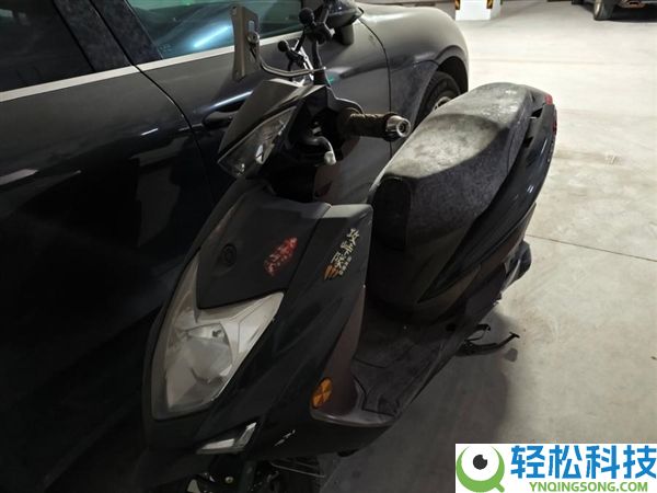 沪A派司太值钱,一辆125cc两轮摩托车拍出53万天价