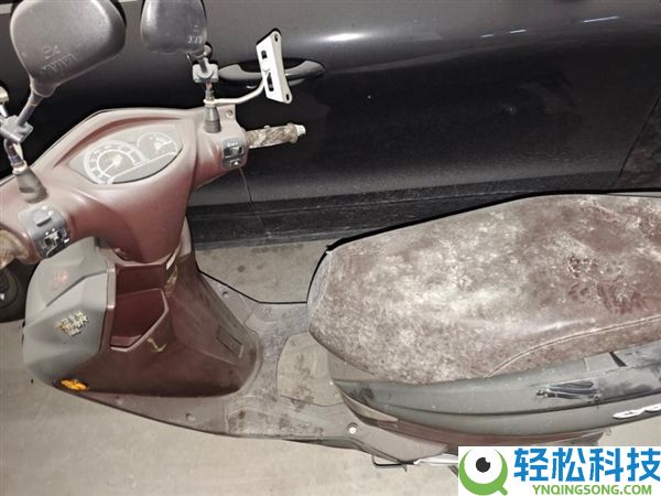 沪A派司太值钱,一辆125cc两轮摩托车拍出53万天价