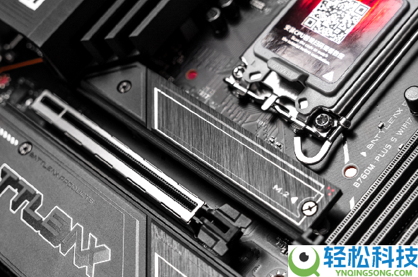 749元起 七彩虹新战斧B860M/B760M超等黑刃主板上市:酷黑散热装甲