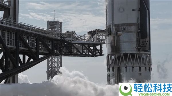 美国登月就靠它了,星舰V3首飞倒计时:124.4米全球最高