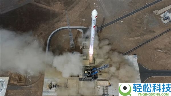 蓝箭航天大红屏,朱雀二号改良型遥五运载火箭发射成功