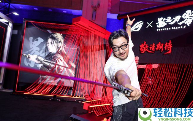 ROG复刻主板及首款ROG内存冷艳ROG DAY 2026