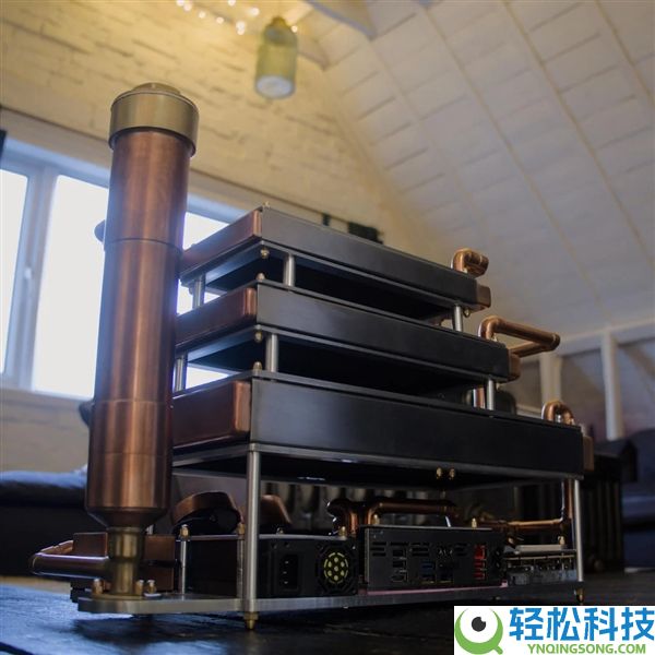 零电扇跑RTX 5080,无扇水冷主机实测:液温飙到60℃ CPU先扛不住