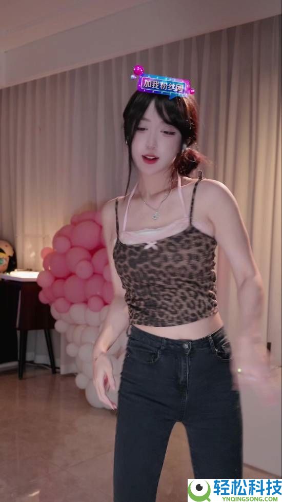 天天下播陪大哥,呆妹直播哭诉:干不下去了
