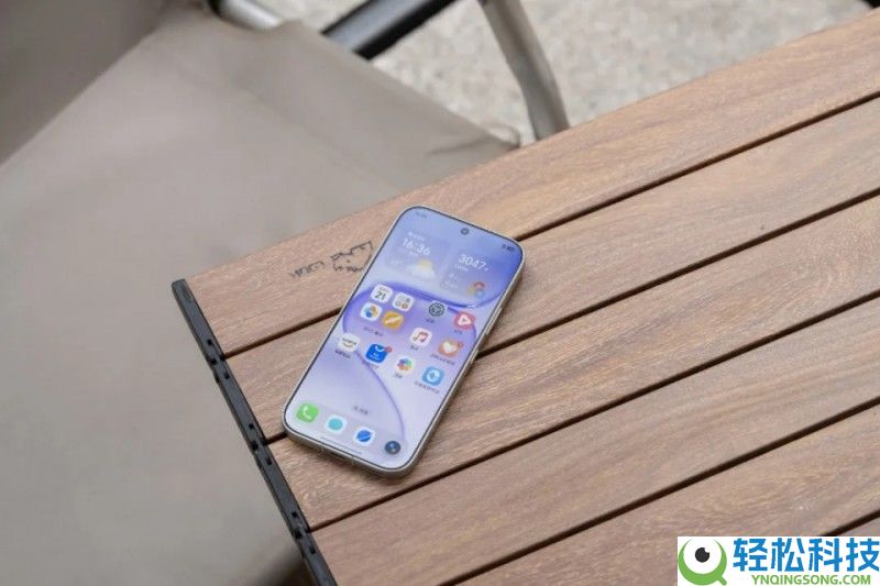 光荣600和opporeno16哪个更值得买 全焦段4K实况值回票价
