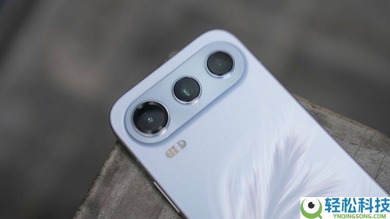 光荣600和opporeno16哪个摄影更好 4K实况是关头身分