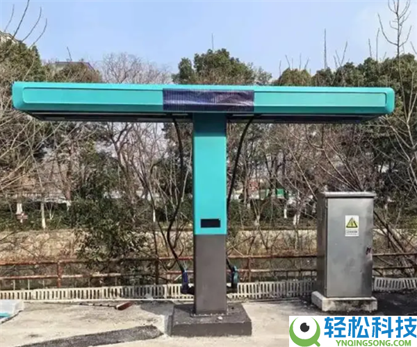 李斌：比亚迪兆瓦闪充打破值得庆祝 但也别把充电换电对峙起来