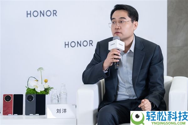 光荣CEO李健专访：Magic V6折叠屏登顶背地,是一场关于“敢分歧“的计谋包围