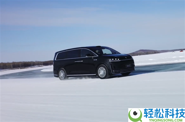 鸿蒙智行首款MPV 智界V9更多信息暴光：配双腔空悬、后轮转向