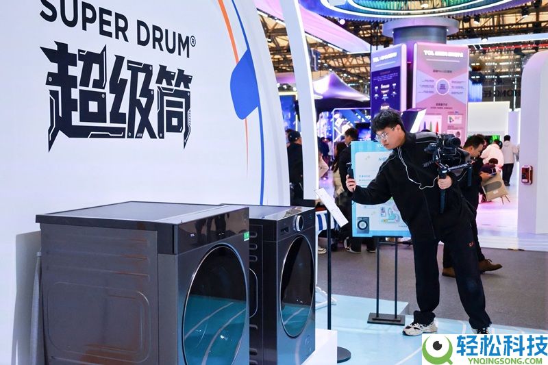 TCL实业AWE 2026焕新打造品牌生机乐园,“屏显+AI”让聪明生涯触手可及