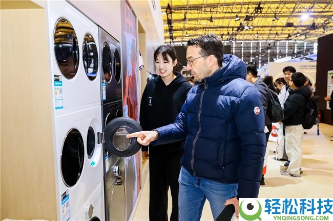 AWE2026高光时辰,海信全家筒·棉花糖U7S获艾普兰奖,解锁洗护新自在