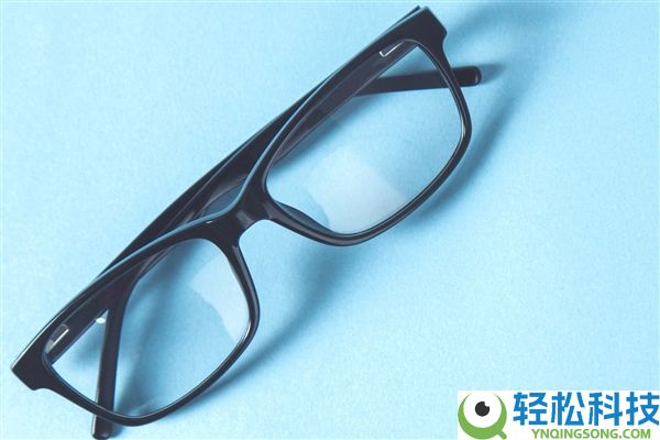 眼镜有多暴利：799元镜片进价仅15元