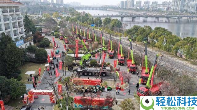 中联重科起重“巨擘”齐聚,全球最大吨位折臂起重机冷艳退场