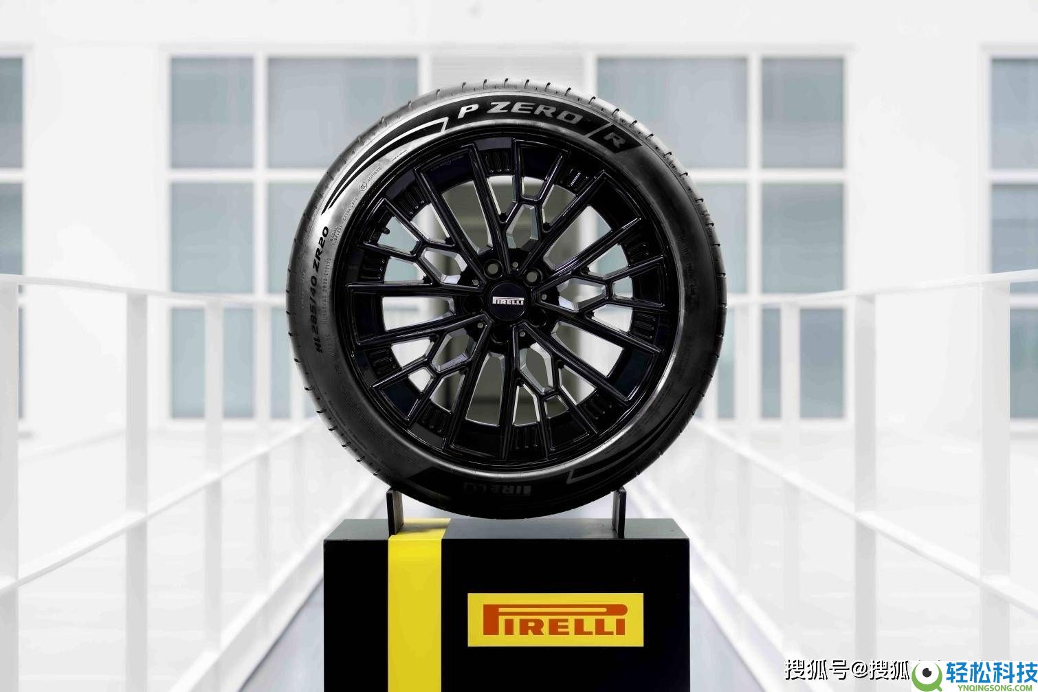 倍耐力P Zero R与Trofeo RS：跑车原配手艺赋能,售后市场超高机能轮胎新抉择