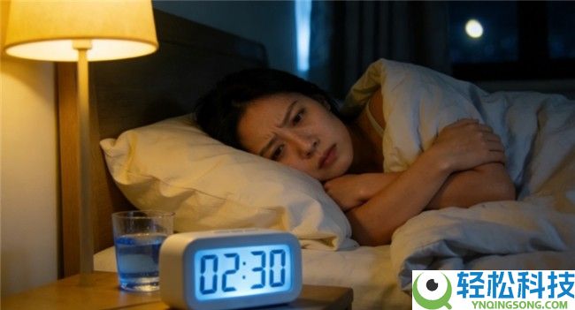 睡眠不好合适什么床垫？试试这张“会呼吸的床”