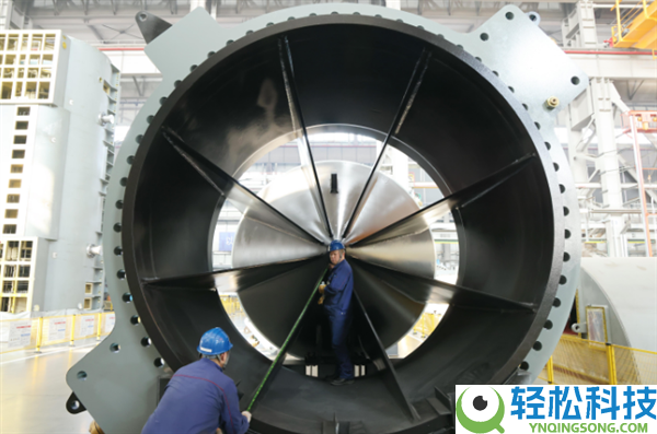 世界最大,水电泄压阀在哈电团体研制成功
