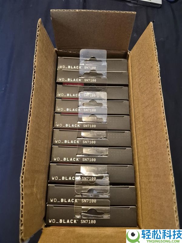 又有人赚大了,网购一块SSD：效果收到整整一箱十块 血赚1万多