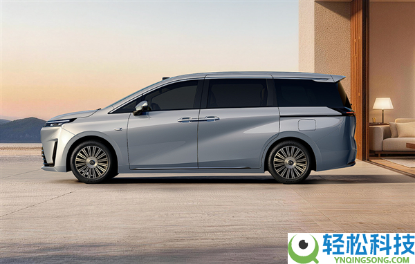 20万级家用新动力MPV 新一代传祺神驰E8 PHEV官图发布