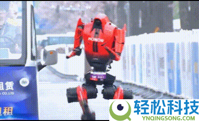 终端大厂全球首个,光荣自研机械人闪电半马率先冲线：用时48分19秒