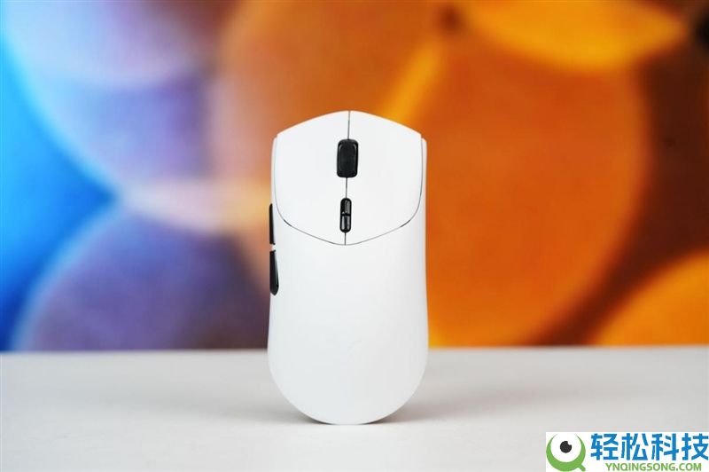 双8K没同源5G抗搅扰,雷柏VT7 Ultra星闪版鼠标评测：大手玩家的电竞新抉择