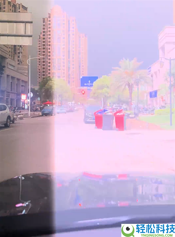 网友雨天开车遭雷击 “法拉第笼”效应保命
