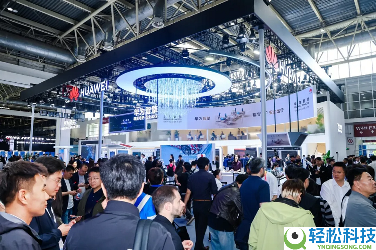 华为智擎&华为超充重磅表态2026北京车展,引领运动域智能化与重卡超充化