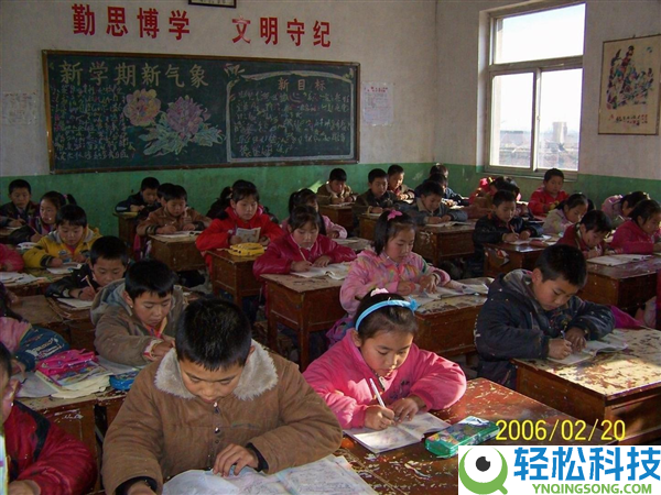 黄仁勋最忧虑的事发作了,DeepSeek V4华为芯片首发：英伟达CUDA护城河倒塌