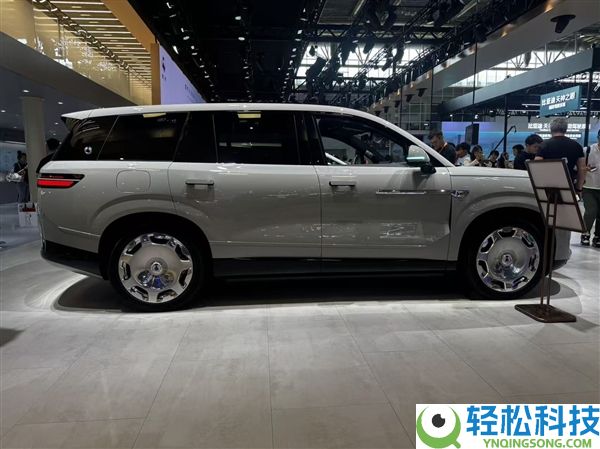 9分钟充饱 零下30度也不慌,腾势N9闪充版表态北京车展 这旗舰SUV有点东西