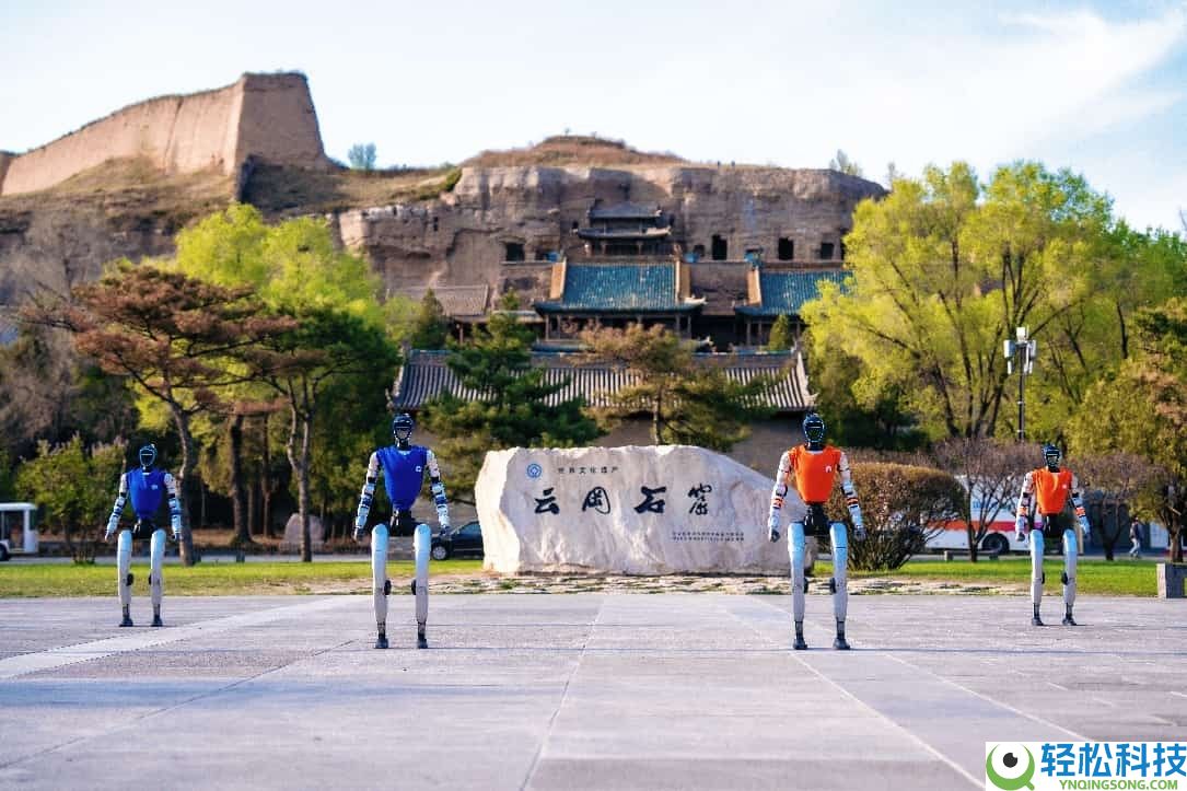 千年石窟赶上赛博力士——机械人跳舞快闪“五一”表态云冈石窟