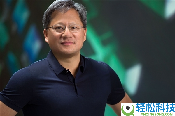 黄仁勋劝应届生不要惧怕AI：将来年青人将有少量时机