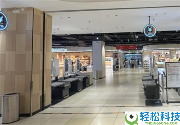拿一粒米称重恶搞博眼球：博主偷拍超市员工一年超40次 要求删视频却遭反怼