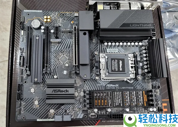Linux内核首个AI生成代码驱动降生,OpenAI帮AMD写了个温度驱动