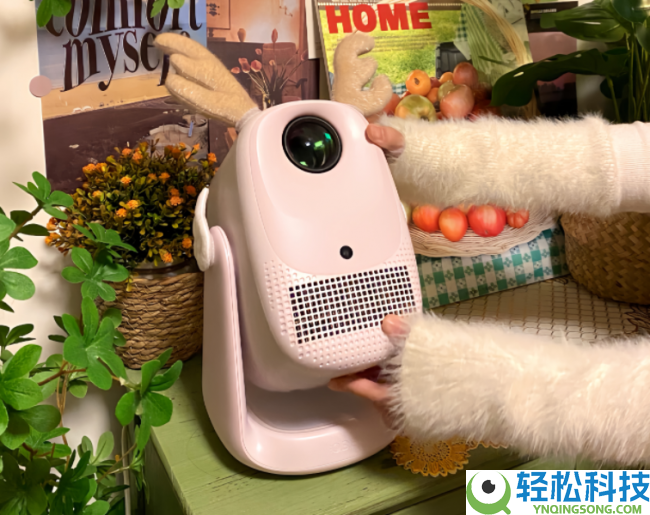 520送什么礼品比力好？大眼橙C3 Air深爱粉投影仪高颜值还适用
