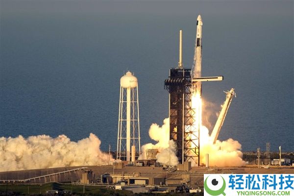 SpaceX拟推万亿美元薪酬计划,审核规范与火星殖民百万人口挂钩