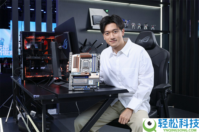ROG复刻主板及首款ROG内存冷艳ROG DAY 2026