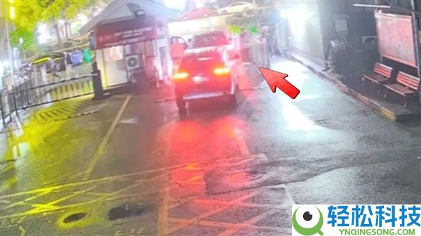 捡芝麻丢西瓜 男人喝4两酒因5元泊车费赶走代驾：遭刑事强迫