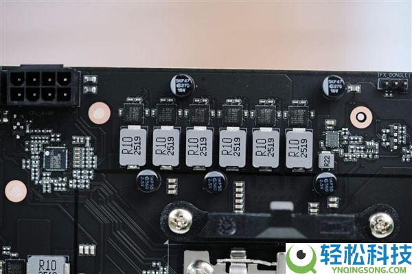 轻松打造千帧电竞主机 七彩虹iGame B850M Ultra-OC V14主板图赏