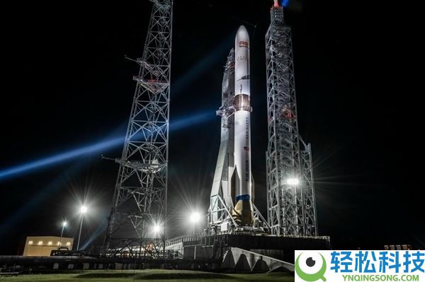 美国蓝色来源公司火箭点火测试时爆炸 马斯克回应,这回没讽刺