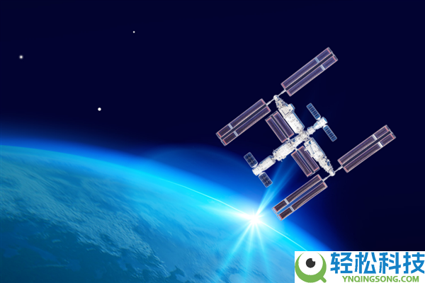 太空出差三人组回家,神舟二十二号载人飞船顺利撤离空间站组合体